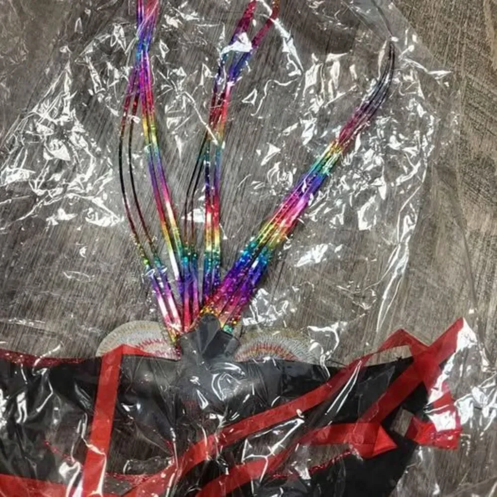 Red Glitter Mardi Gras Mask *new never worn*